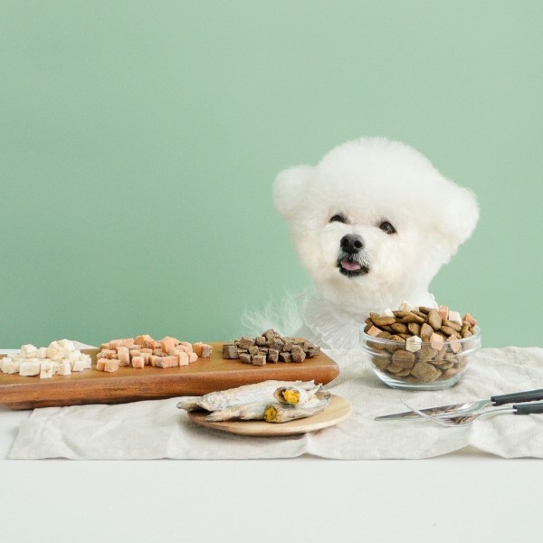 페오펫몰,바야 저칼로리 미니 참치트릿 동결건조 강아지 고양이 칭찬간식