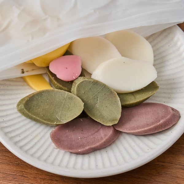 페오펫몰,[더바른떡][새해특가] 1+1 오색떡국떡 550g+550g