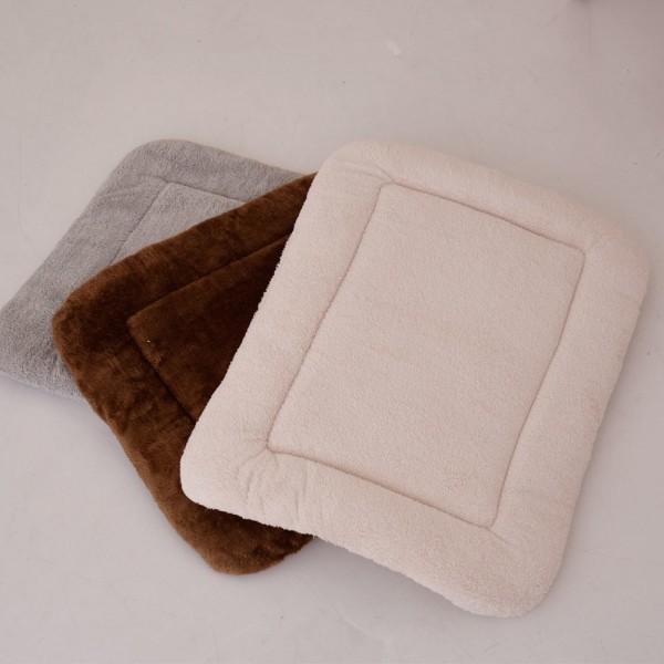 페오펫몰,레드퍼피 파비안쿠션 강아지방석 강아지침대 애견침대 여름방석 침대 시원한 유모차방석