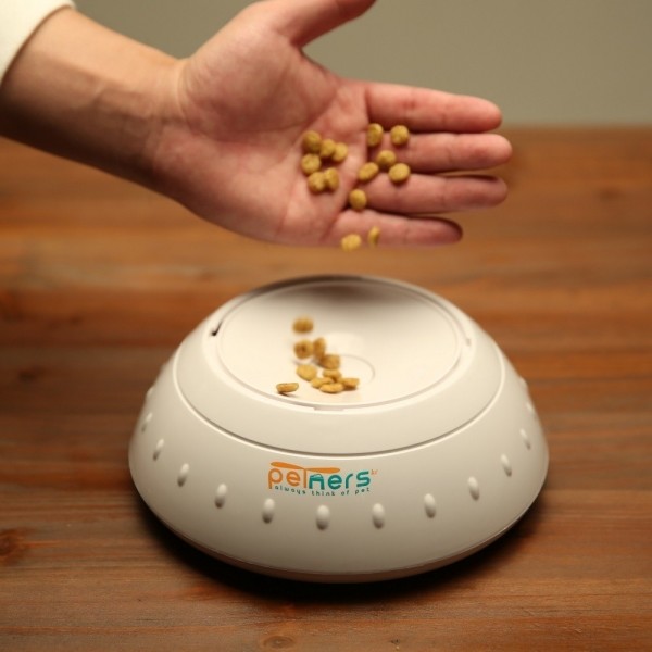 페오펫몰,[댕썸머특가] 펫트너스 UFO 강아지 노즈워크 장난감