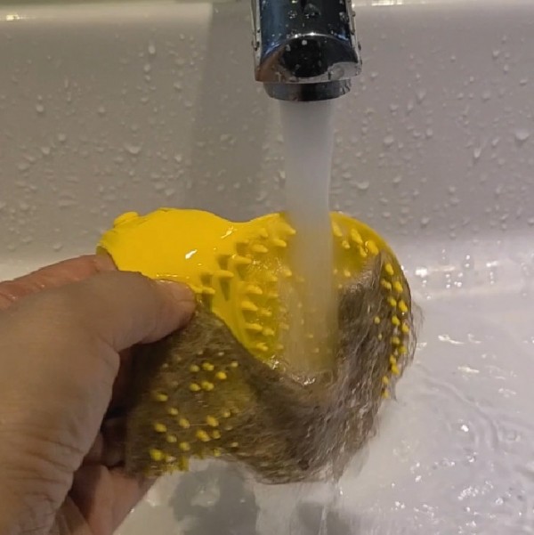 페오펫몰,몬도미오펫 그루밍 마사지장갑 더콤마V2 (고양이빗 강아지브러시 죽은털제거)