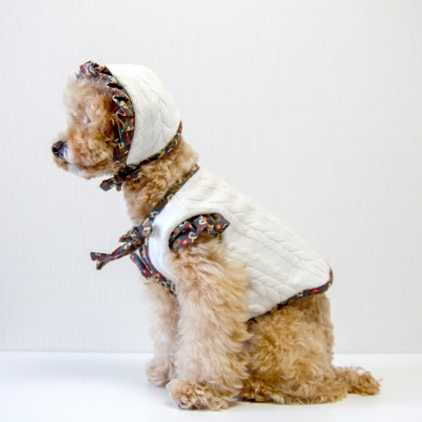 페오펫몰,러브핫핏 양면 착용 가능한 강아지 리버시블 플라워 베스트+모자 세트